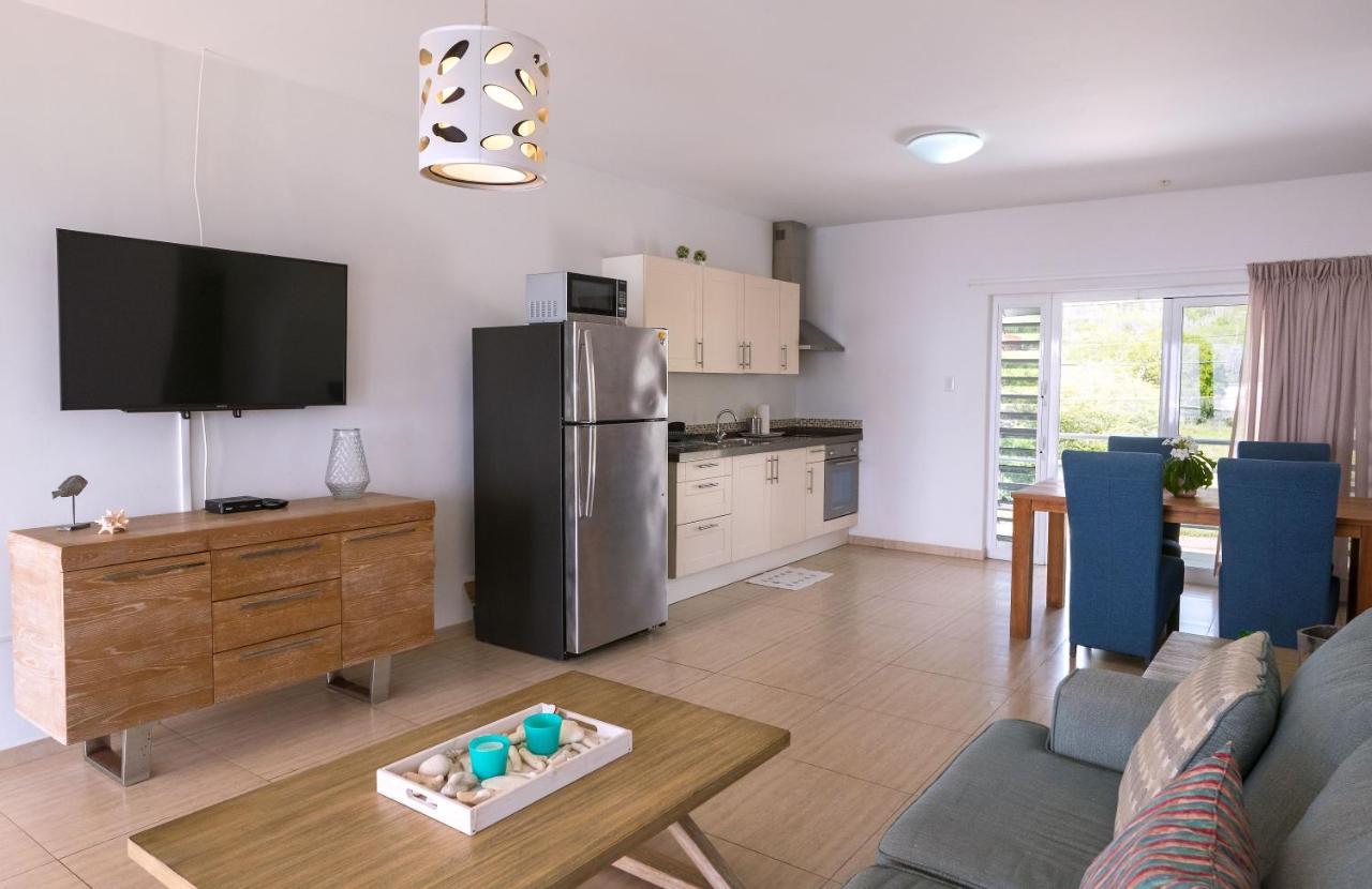 Whitehouse Lagun Apartments Esterno foto