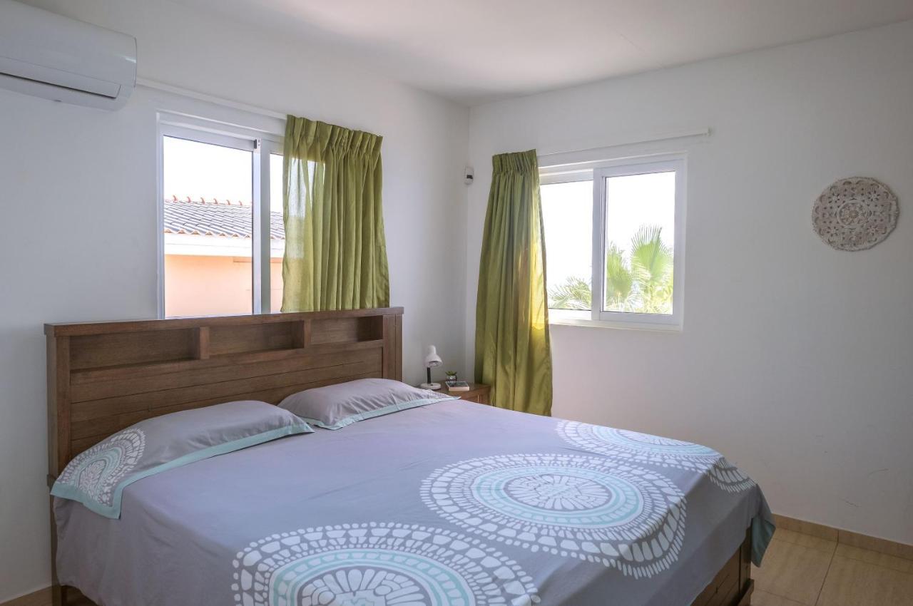 Whitehouse Lagun Apartments Esterno foto