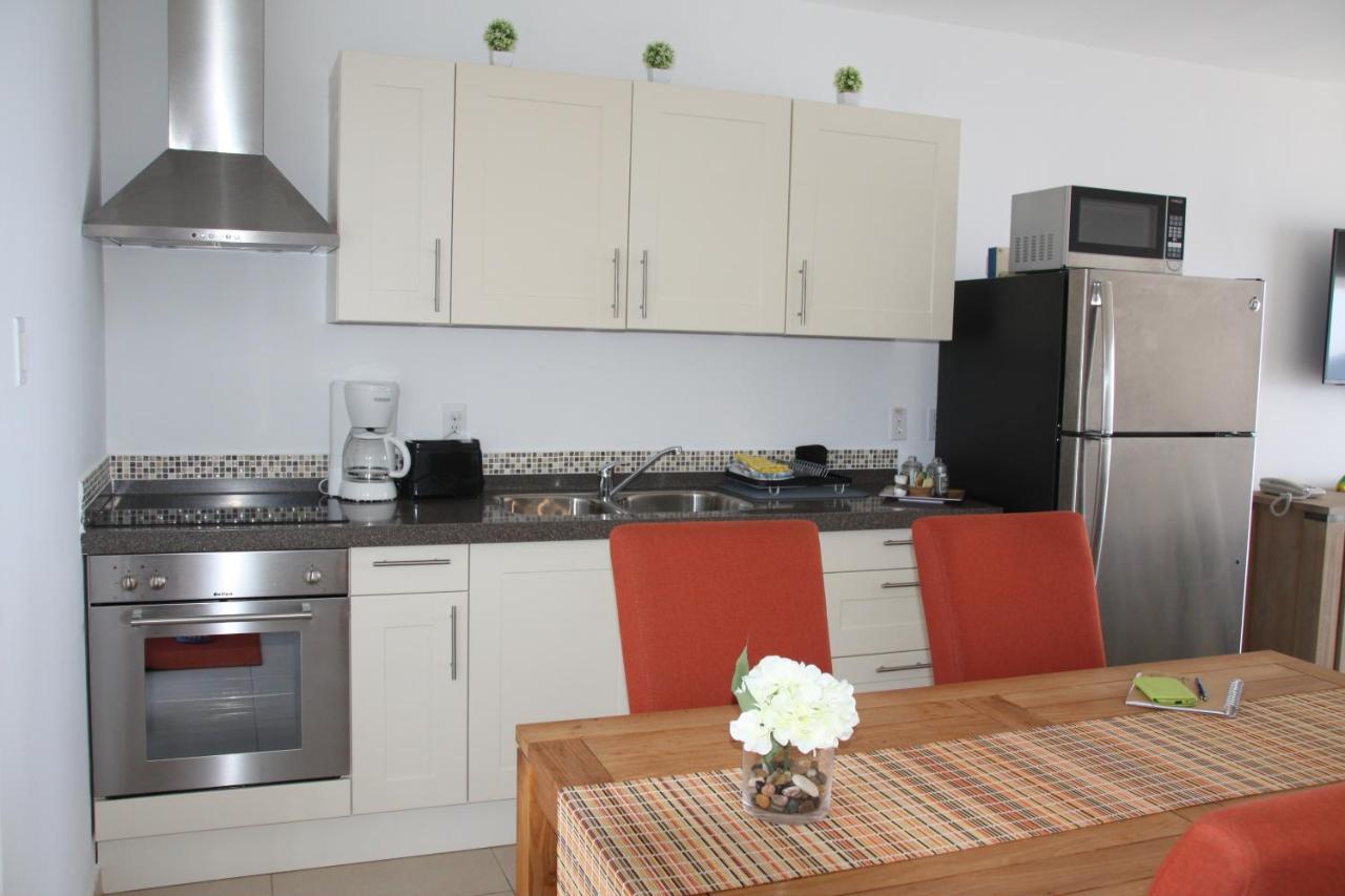 Whitehouse Lagun Apartments Esterno foto